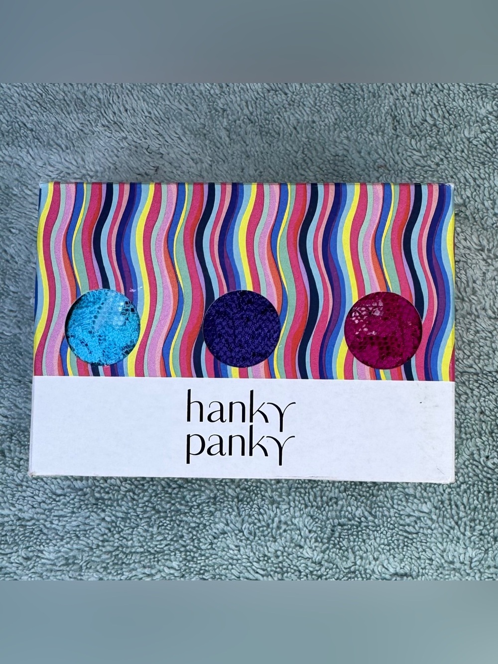 HANKY PANKY ORIGINAL PACKAGE RISE SET FOR F 3 THONG SIZE OS